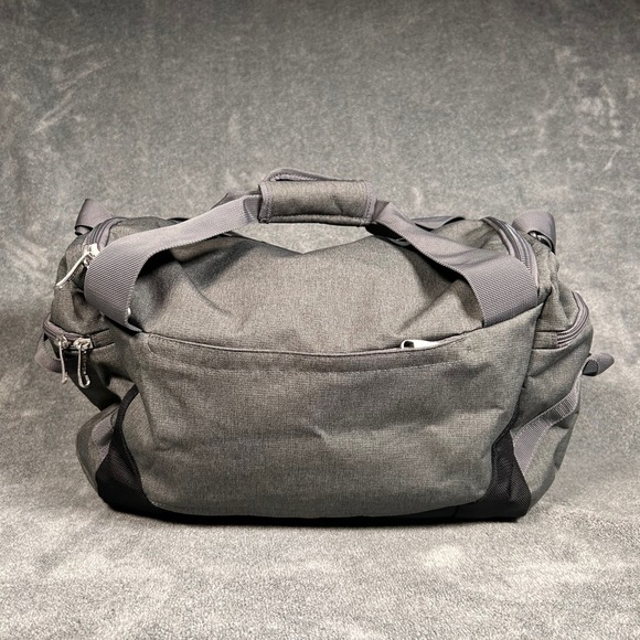eBags Mother Lode Weekender Duffel Bag Gray EB2146-20 Travel Gym Carry On - Picture 8 of 16